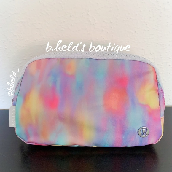 lululemon Everywhere Belt Bag in Prism Wash Print Multi/Vapor Pink (1L) New NWT - Picture 1 of 15